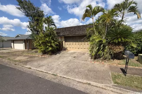 94-1176 Mohalu St, Waipahu, HI 96797