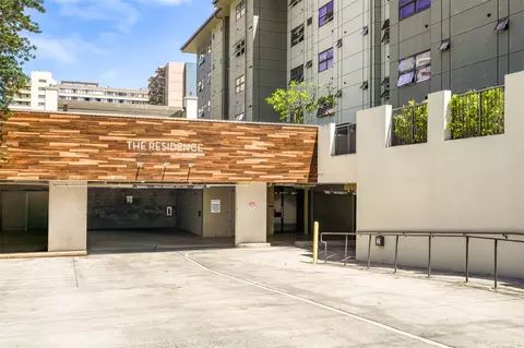 1310 Pensacola St #307, Honolulu, HI 96814