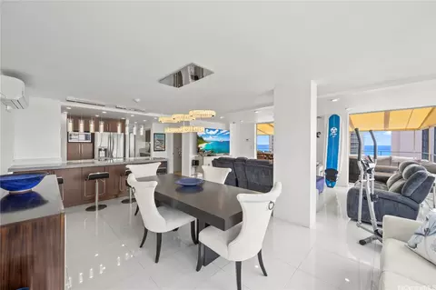 1720 Ala Moana Blvd #1506/1507A, Honolulu, HI 96815