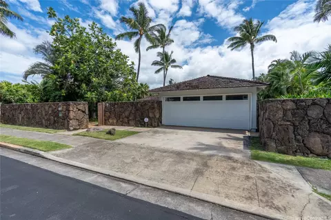 1053 Koloa St, Honolulu, HI 96816