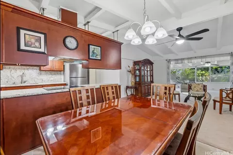 2010 Komo Mai Dr, Pearl City, HI 96782