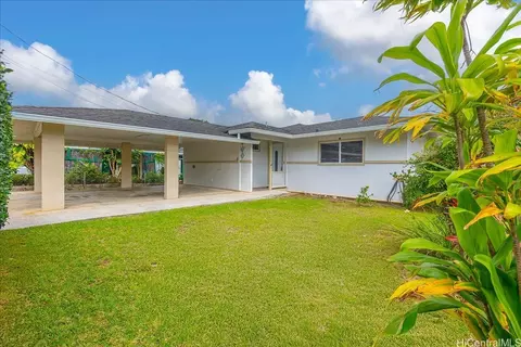 44-761 Kaneohe Bay Dr, Kaneohe, HI 96744
