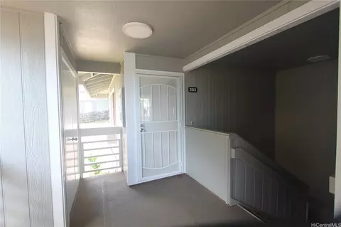94-504 Kupuohi St #6203, Waipahu, HI 96797