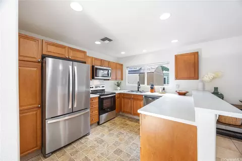 87-2065 Pakeke St, Waianae, HI 96792