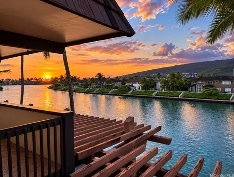 444 Lunalilo Home Rd #327, Honolulu, HI 96825
