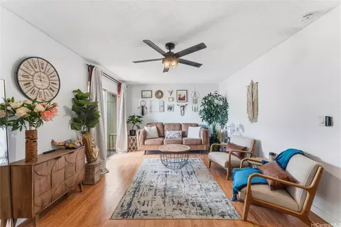92-1252 Kikaha St #18, Kapolei, HI 96707