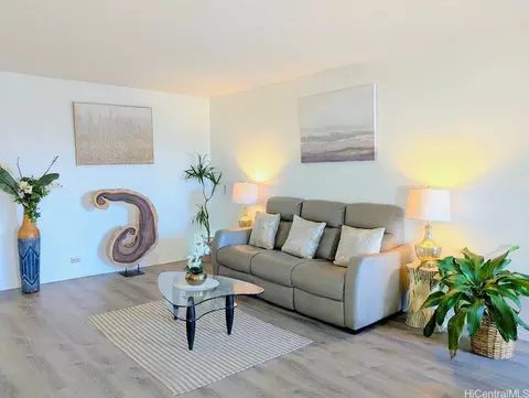 1212 Nuuanu Ave #2506, Honolulu, HI 96817