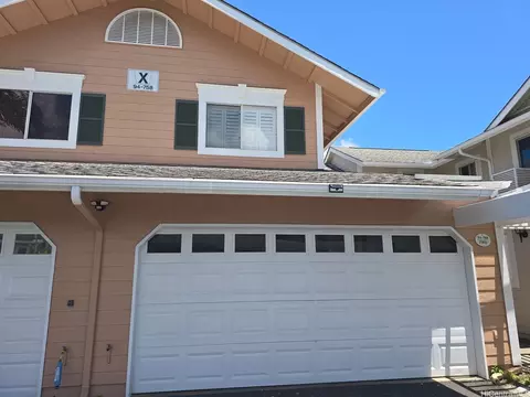 94-758 Lumiauau St #X2, Waipahu, HI 96797