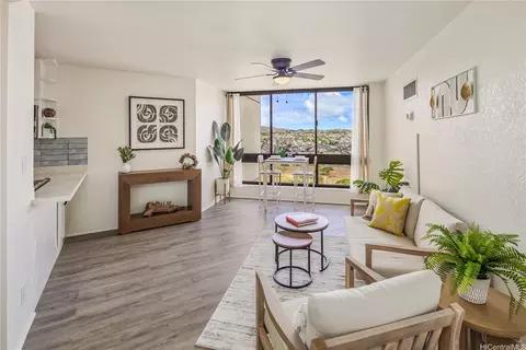 300 Wai Nani Way #1815, Honolulu, HI 96815