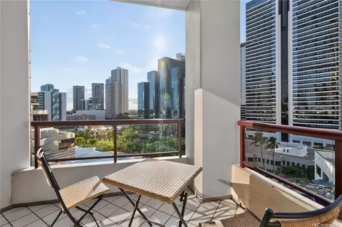 725 Kapiolani Blvd #1004, Honolulu, HI 96813
