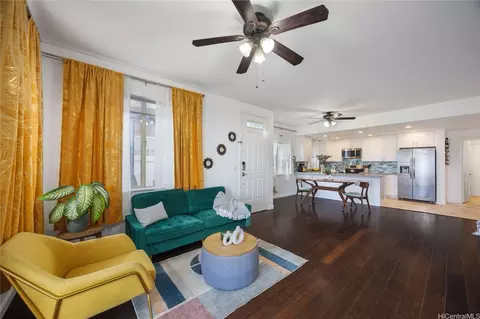 92-1145 Panana St #1602, Kapolei, HI 96707
