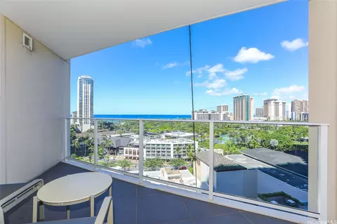 2139 Kuhio Ave #1408, Honolulu, HI 96815