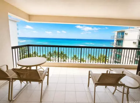 2470 Kalakaua Ave #1402, Honolulu, HI 96815