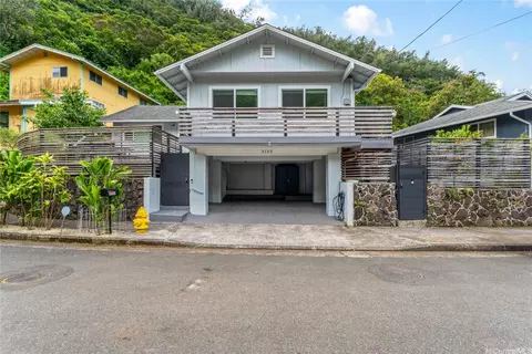 3133 Nihi St, Honolulu, HI 96819