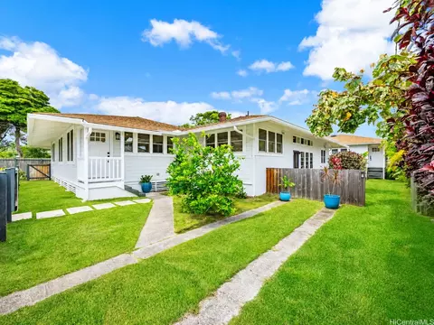 244 Awakea Rd, Kailua, HI 96734