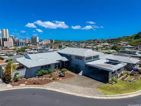 3515 Ala Haukulu Pl, Honolulu, HI 96818