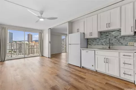 1655 Makaloa St #1517, Honolulu, HI 96814