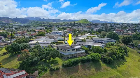 4571 Ukali St, Honolulu, HI 96818