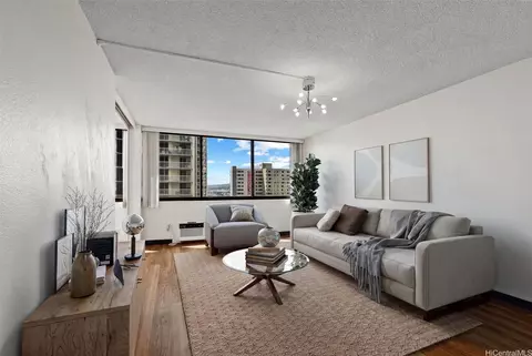 1255 Nuuanu Ave #E2506, Honolulu, HI 96817
