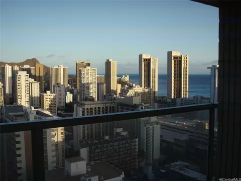 445 Seaside Ave #3305, Honolulu, HI 96815