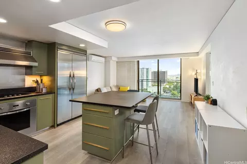 1200 Queen Emma St #1501, Honolulu, HI 96813