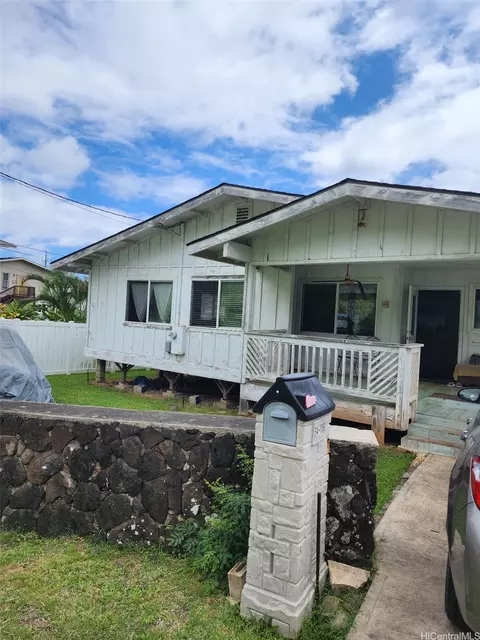 54-159 Hanaimoa St, Hauula, HI 96717