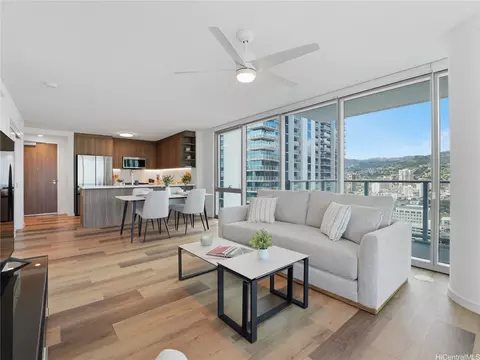 1500 Rycroft St #3101R, Honolulu, HI 96814