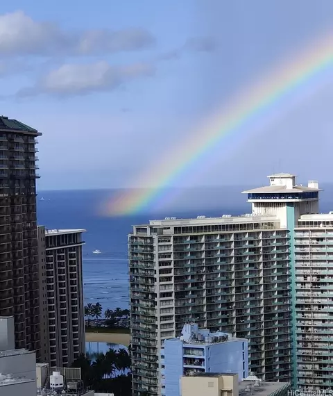 469 Ena Rd #3509, Honolulu, HI 96815