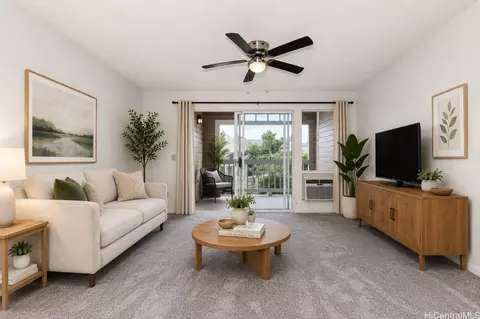 94-537 Lumiaina St #W204, Waipahu, HI 96797