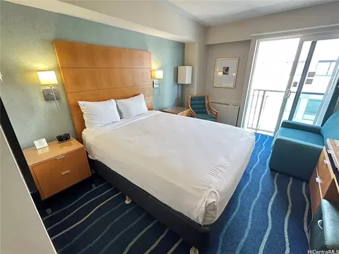 410 Atkinson Dr #752, Honolulu, HI 96814