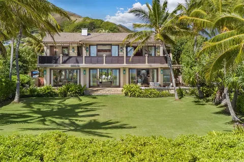 958 Mokulua Dr, Kailua, HI 96734