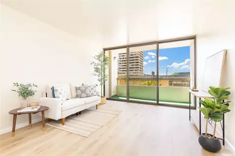 2499 Kapiolani Blvd #607, Honolulu, HI 96826