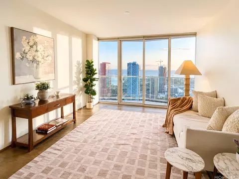 888 Kapiolani Blvd #3907, Honolulu, HI 96813