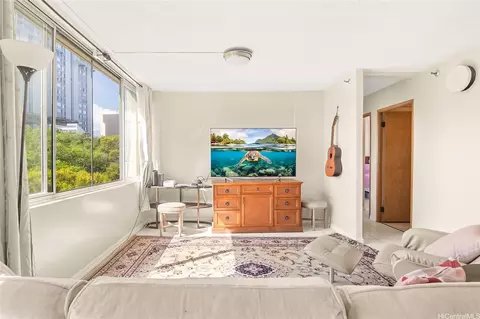 3033 Ala Ilima St #502, Honolulu, HI 96818