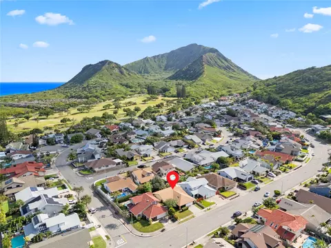 1105 Mokuhano St, Honolulu, HI 96825