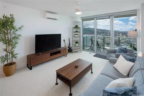 629 Keeaumoku St #3305, Honolulu, HI 96814
