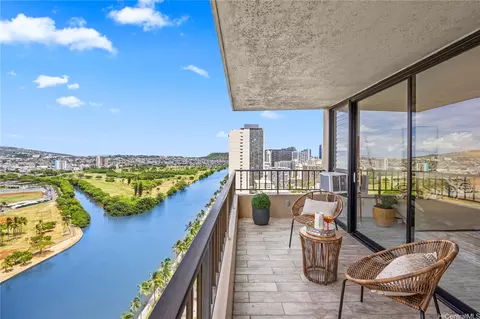 2121 Ala Wai Blvd #2506, Honolulu, HI 96815