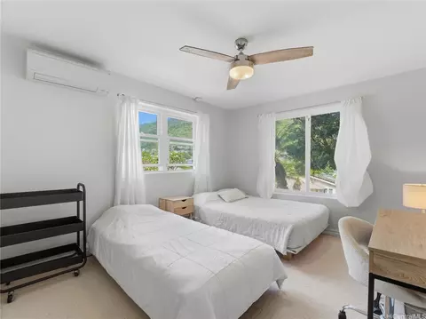 Bedroom - 620 Hao St, Honolulu, HI 96821 photo 6 of 6