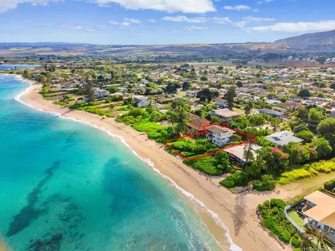 67-333 Kiapoko Pl #A, Waialua, HI 96791