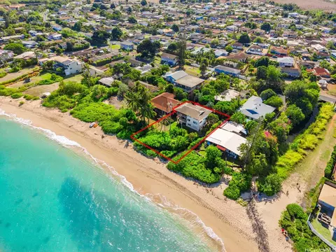 67-333 Kiapoko Pl #B, Waialua, HI 96791