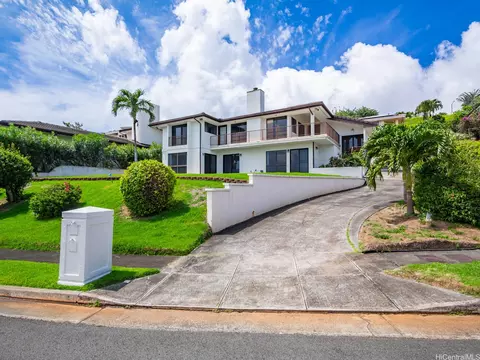 830 Ikena Cir, Honolulu, HI 96821