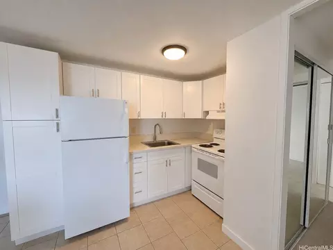 2888 Ala Ilima St #2705, Honolulu, HI 96818