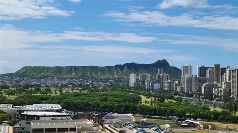 555 University Ave #1903, Honolulu, HI 96826