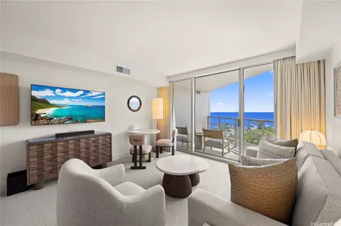 223 Saratoga Rd #1505, Honolulu, HI 96815