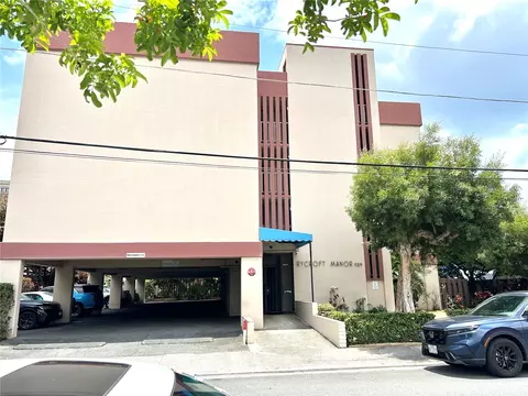 1129 Rycroft St #406, Honolulu, HI 96814