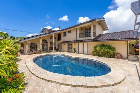4418 Kilauea Ave, Honolulu, HI 96816