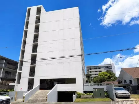 1718 Anapuni St #205, Honolulu, HI 96822