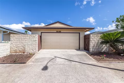 94-490 Palai St, Waipahu, HI 96797