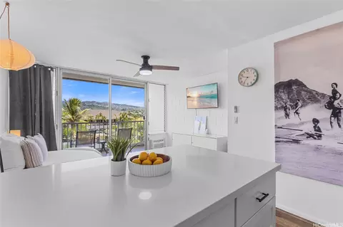 2509 Ala Wai Blvd #501, Honolulu, HI 96815