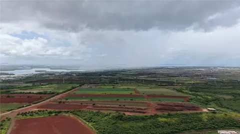 94-488 Kunia Rd #F-5, Waipahu, HI 96797